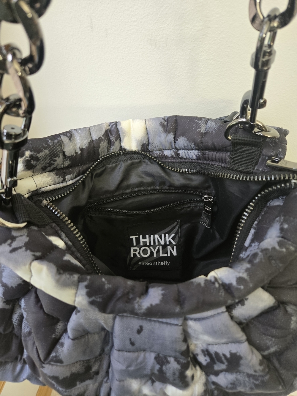 Think Royln Life On The Fly Black White Tie Dye Quilted Puffer Shoulder Bag - Picture 6 of 7